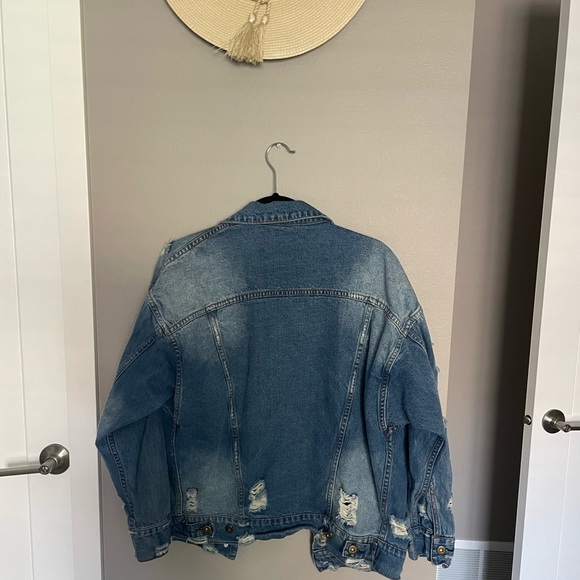 Oversized jean jacket - Picture 3 of 5